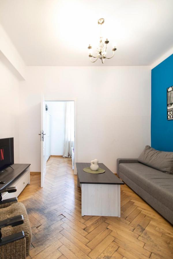 Spacious Apartments Zyblikiewicza Street Krakkó Kültér fotó